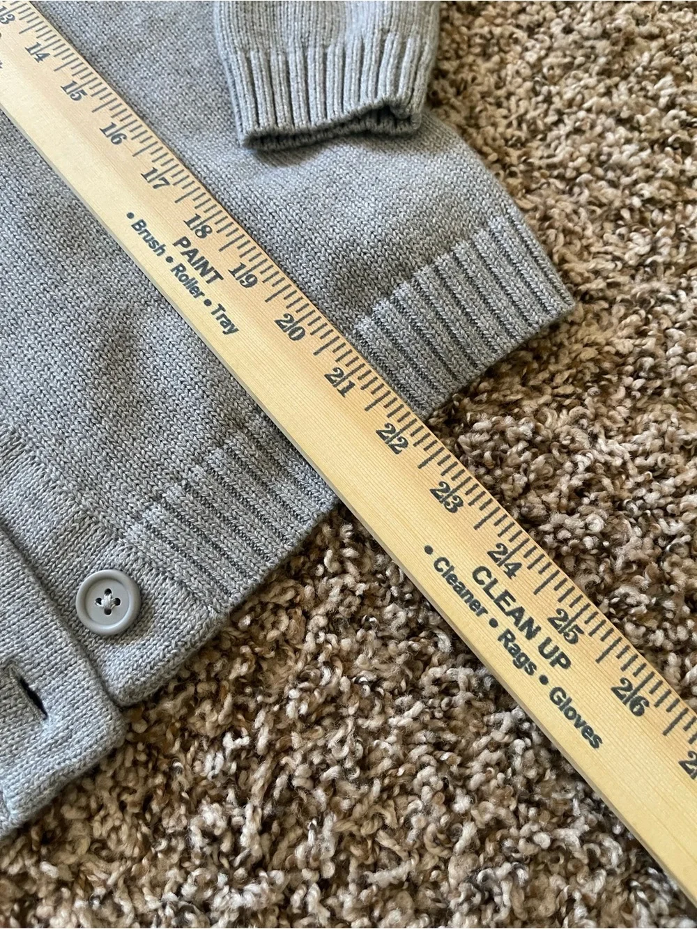 Brandy‎ Melville Grey V-Neck Cardigan Sweater One Size Button Front Ribbed Knit